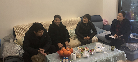 宜昌市区侨联联合走访慰问归国务工人员