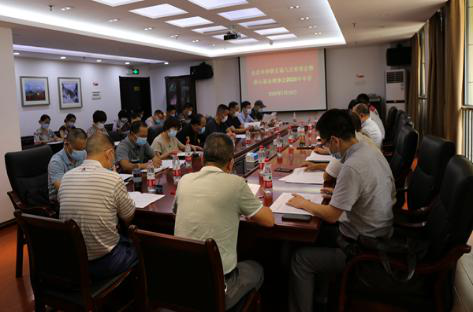宜昌市侨联召开五届八次常委会
