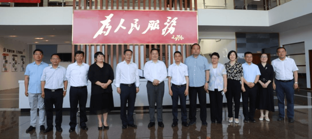 中国侨联副主席程学源调研指导宋玉社区基层 “侨之家”建设工作