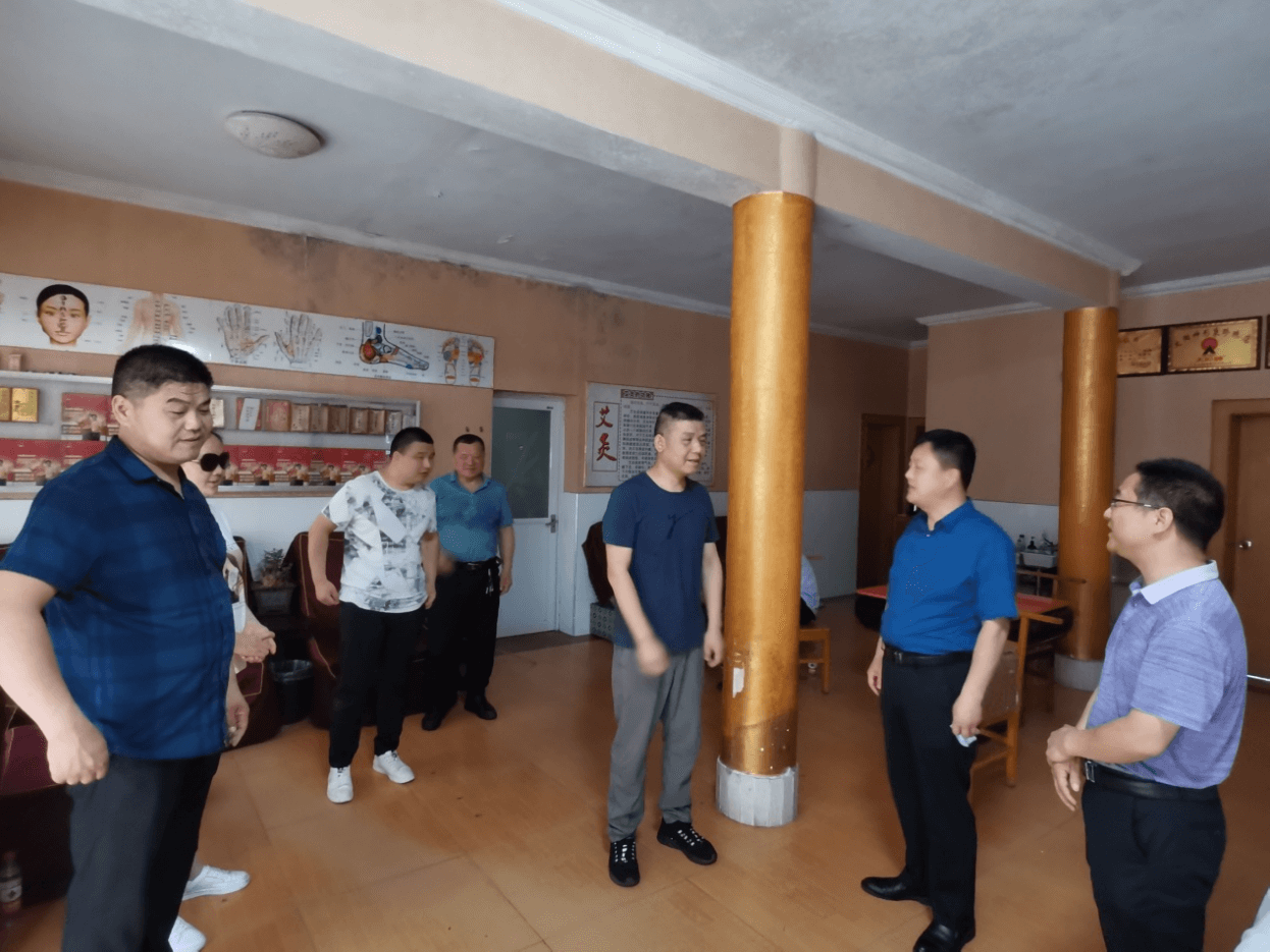 随州侨联组织旅美侨胞开展爱心捐赠