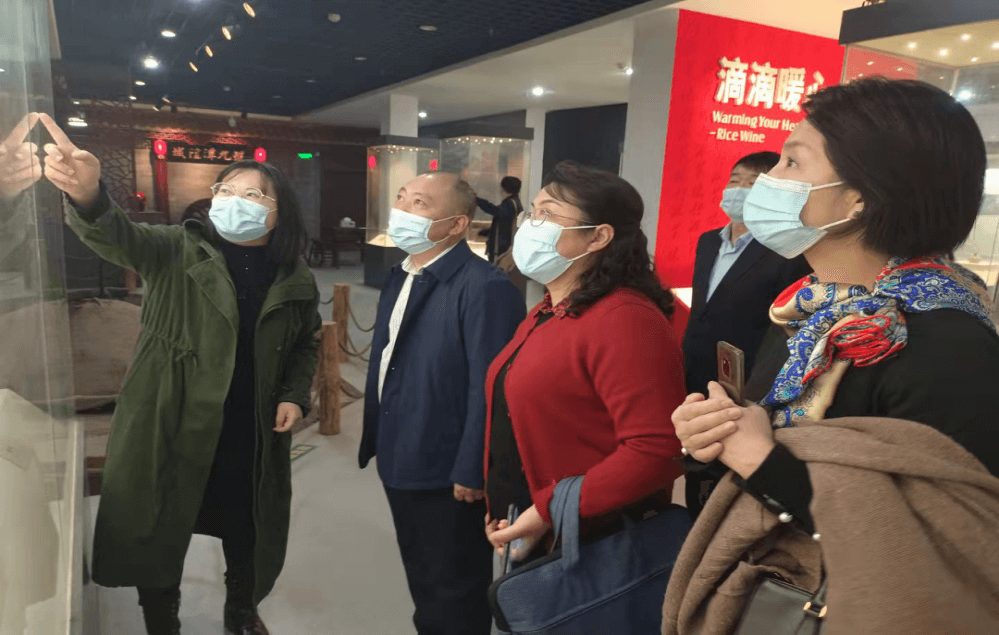 宜昌侨联到孝感考察交流