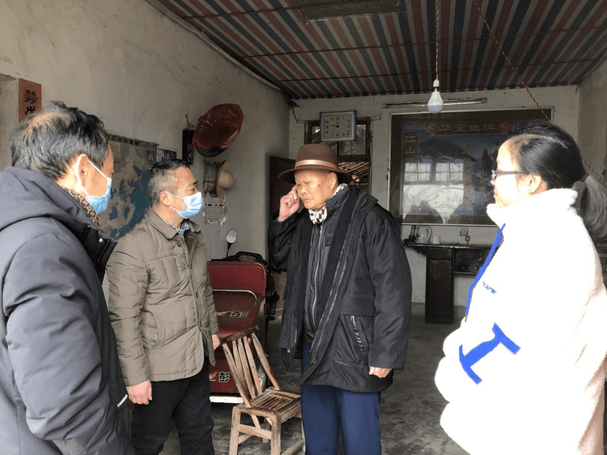 天门市侨联开展春节前走访慰问活动