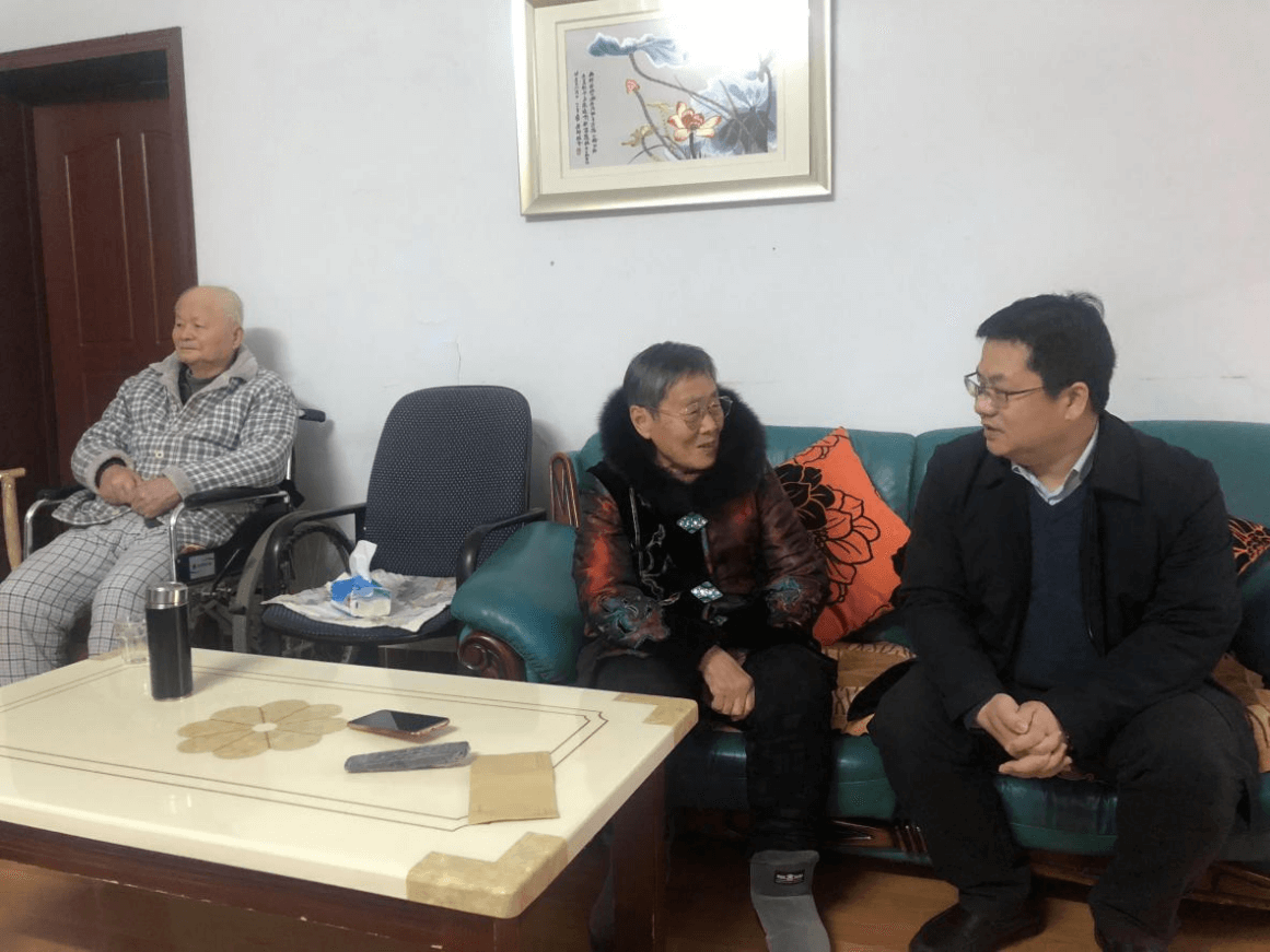 襄城区开展春节走访慰问归侨侨眷行动