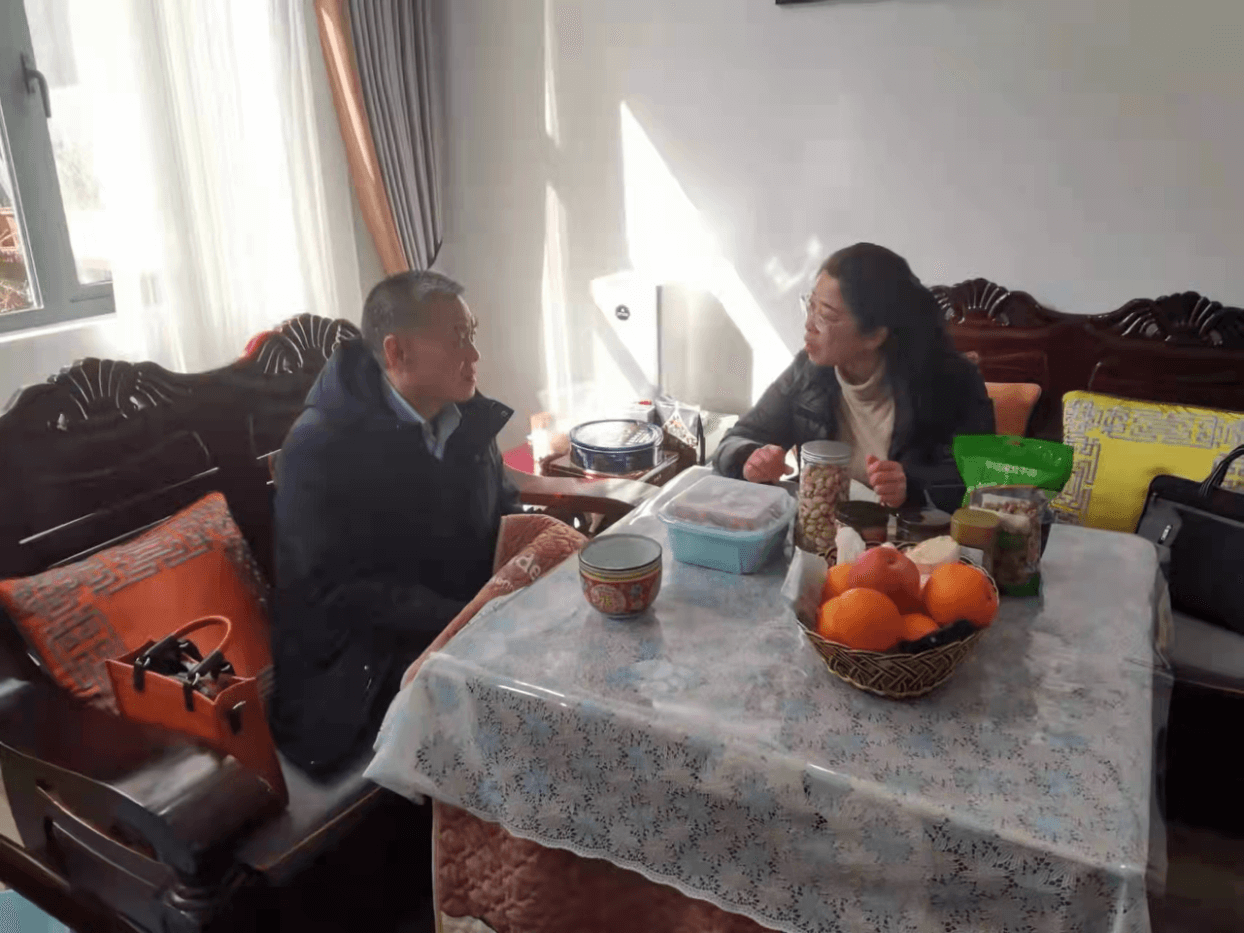 恩施州开展春节前走访慰问归侨侨眷和侨资企业活动