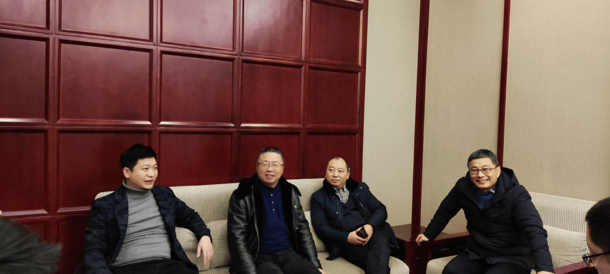 宜昌市侨联召开侨界代表人士座谈会