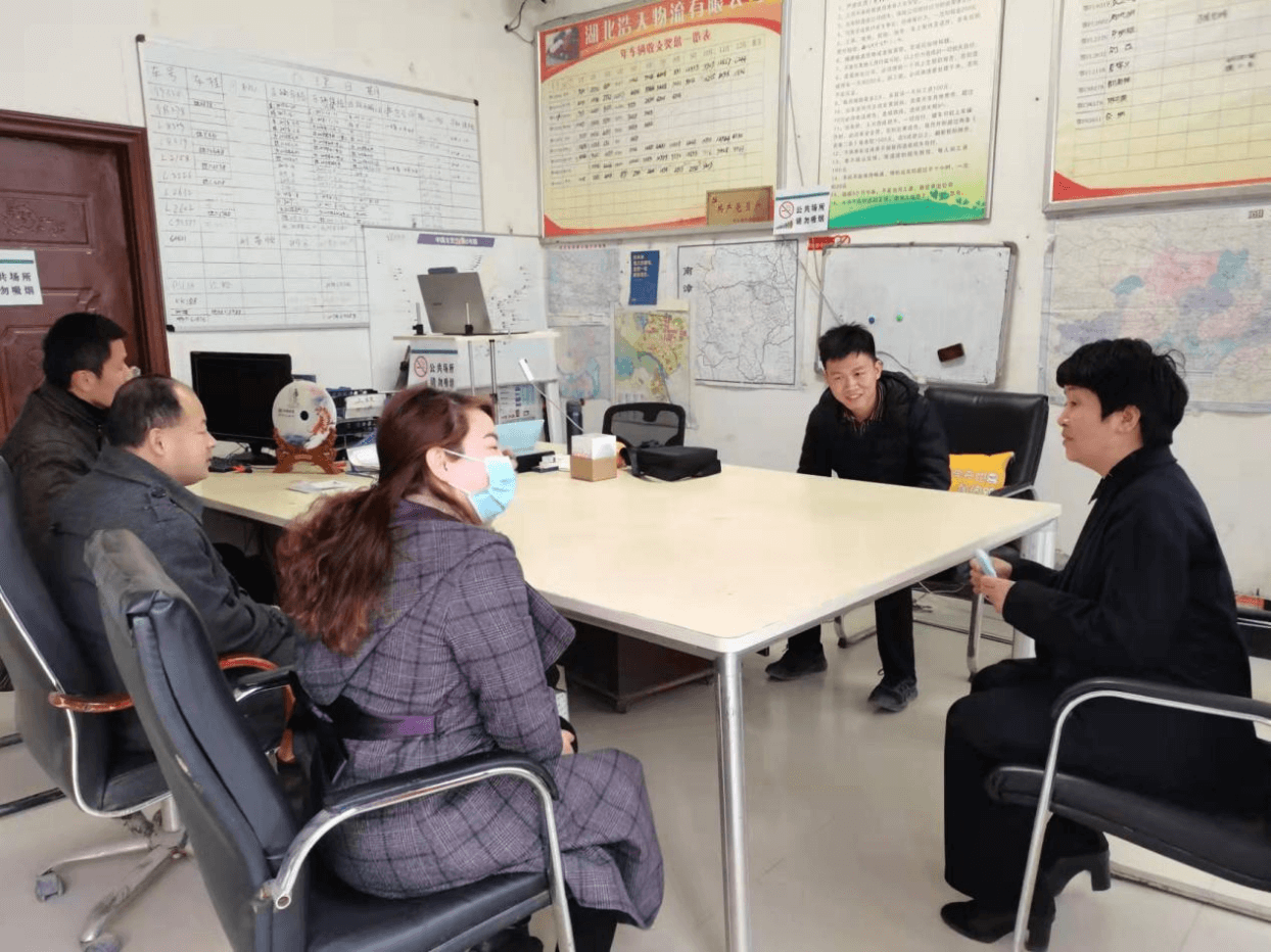 襄阳市侨联党组书记、主席陈红调研走访南漳县侨资企业