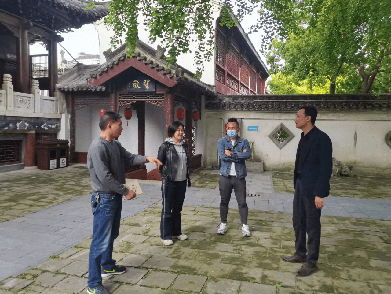 襄阳市侨联赴湖北省华侨国际文化 交流基地——米公祠调研