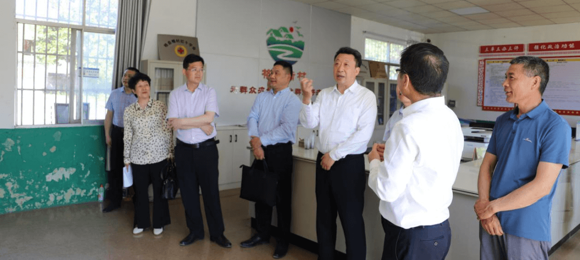 施政赴襄阳调研基层侨联工作