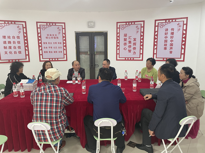 宜昌市侨联主席邓希康赴宜都开展专项调研