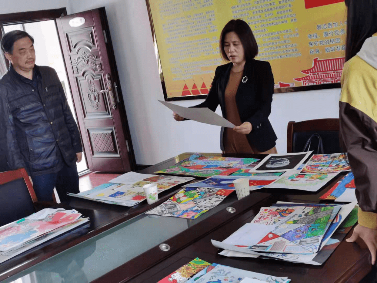 洪湖市侨联开展纪念中新建交50周年少儿绘画征集展览评选活动