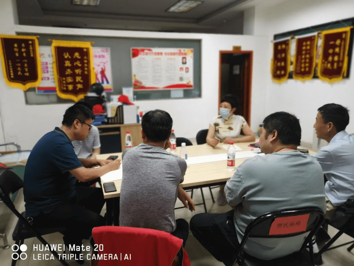 宜昌市西陵区侨联走进小区“听民声” 包联服务“暖民心”