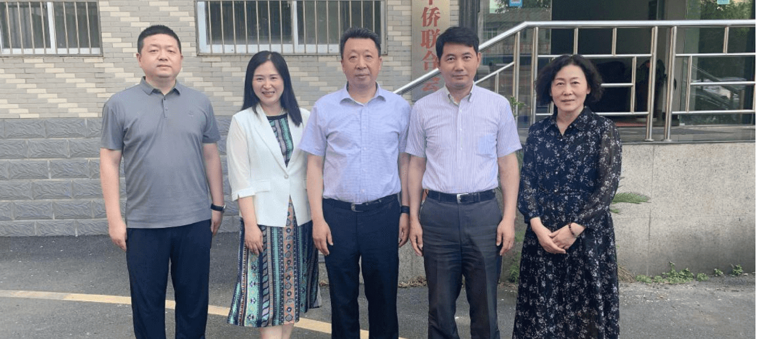 湖北省侨联领导会见日本华人华侨博士协会会长