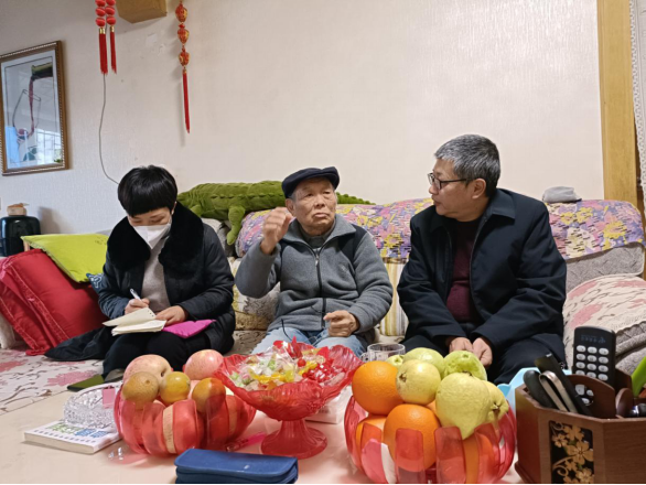 宜昌市侨联到西陵区走访慰问侨界代表人士