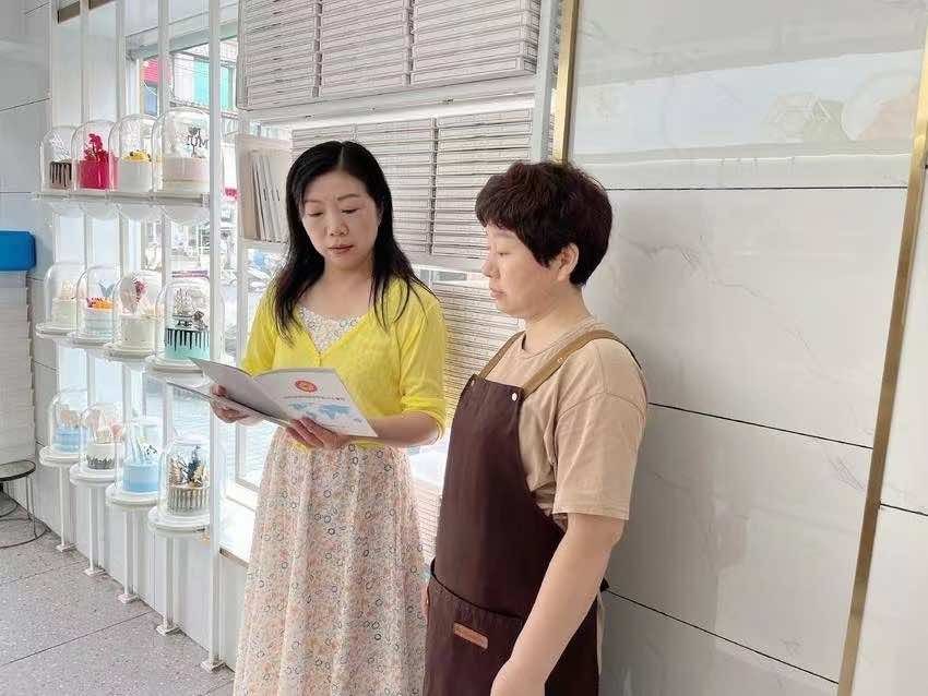 襄阳市樊城区铁路社区“侨胞之家” 开展侨法宣讲活动