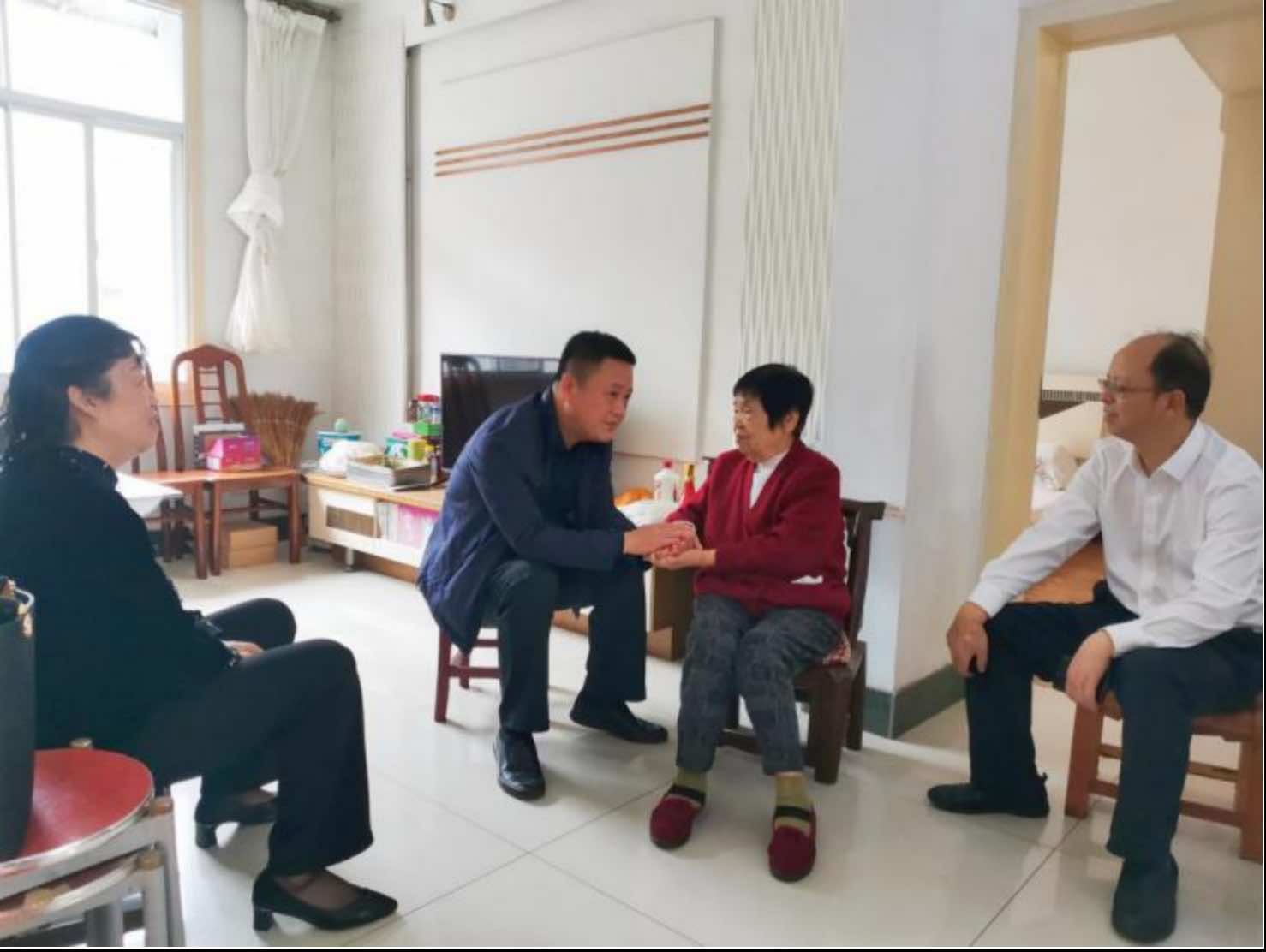 湖北省全国侨联系统先进单位和个人系列报道│全国侨联系统先进个人：辛拥政