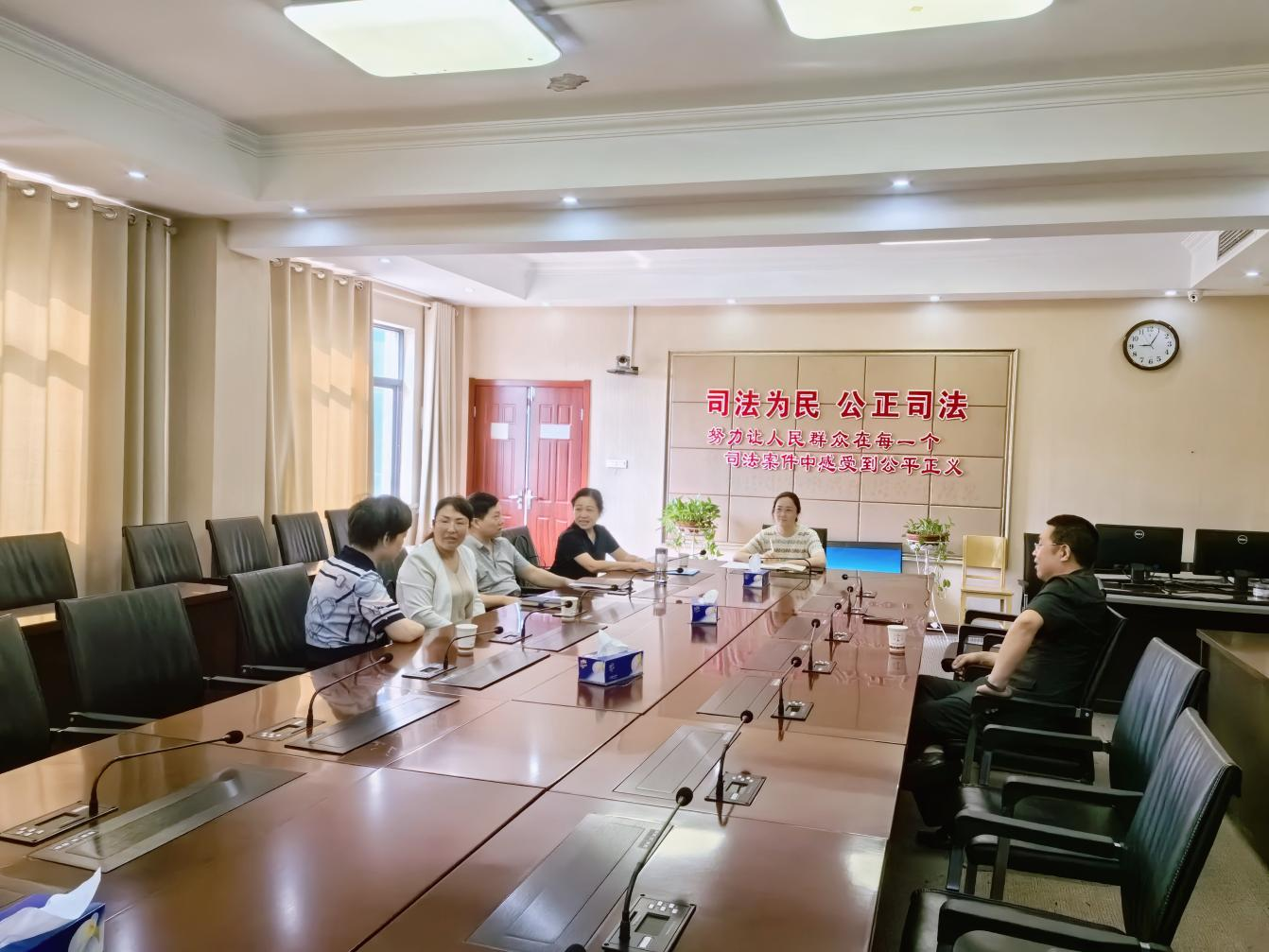 孝感市侨联、市中级人民法院商谈 法侨合作