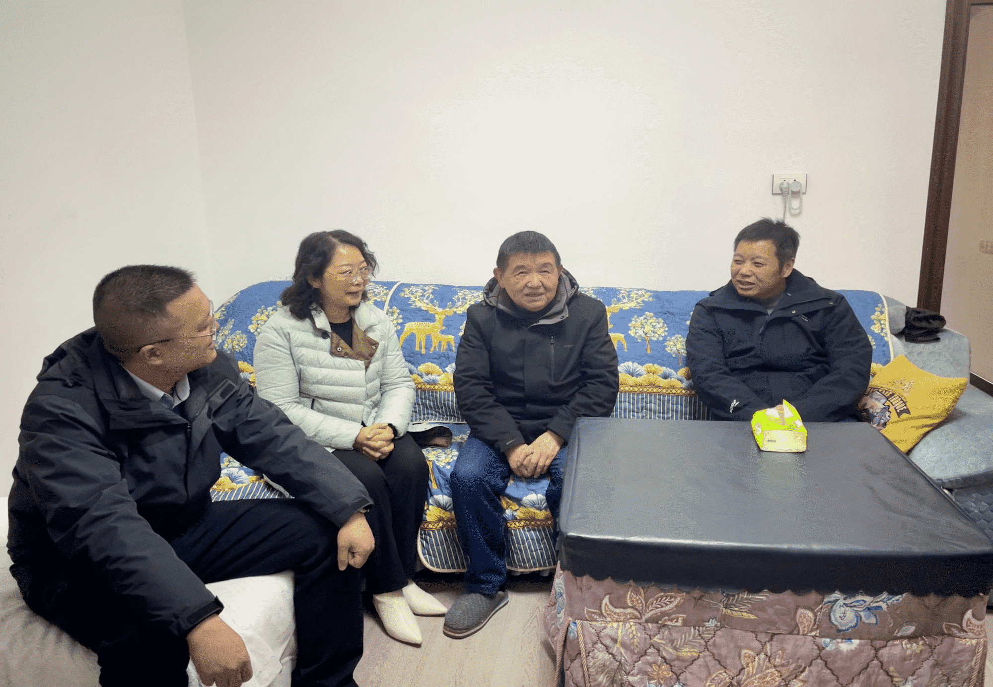 宜昌市侨联副主席张龙赴宜都开展 春节走访慰问活动