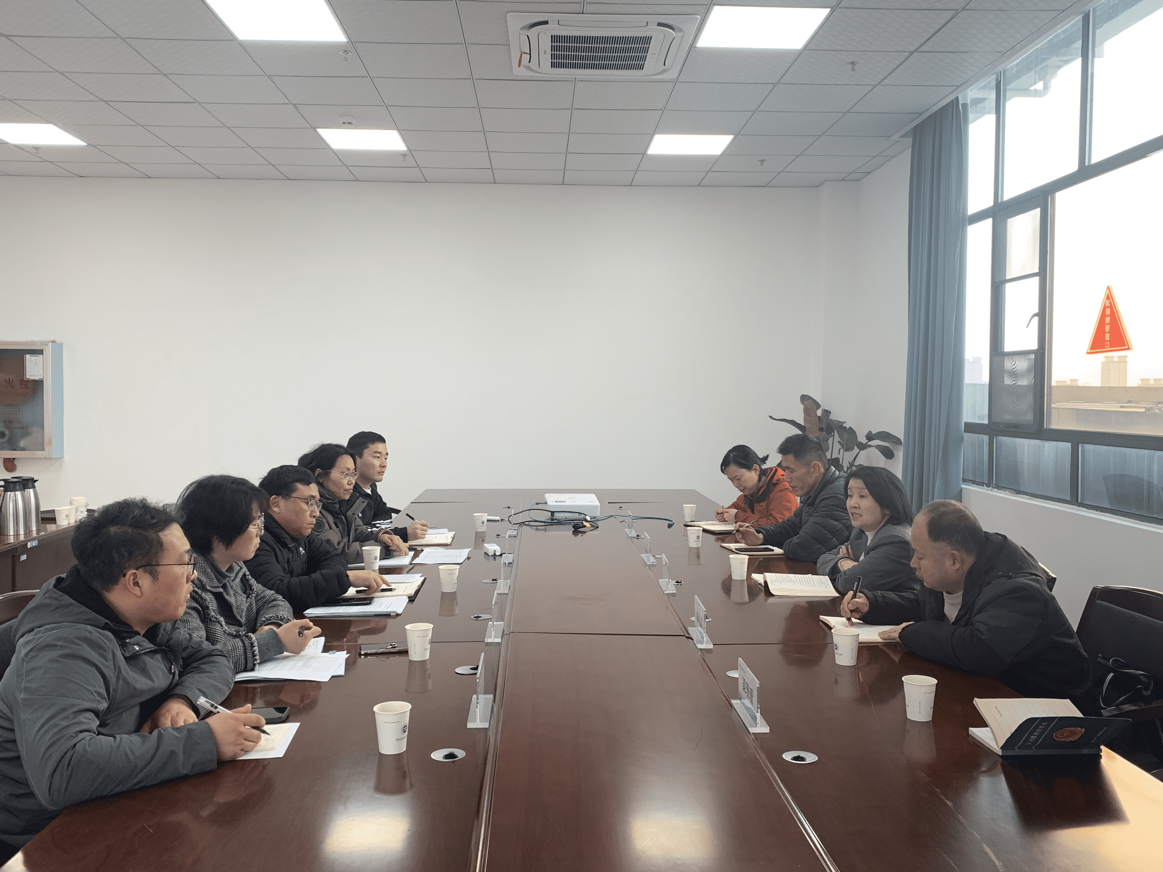 襄阳市侨联调研湖北文理学院理工学院和汽车职业技术学院