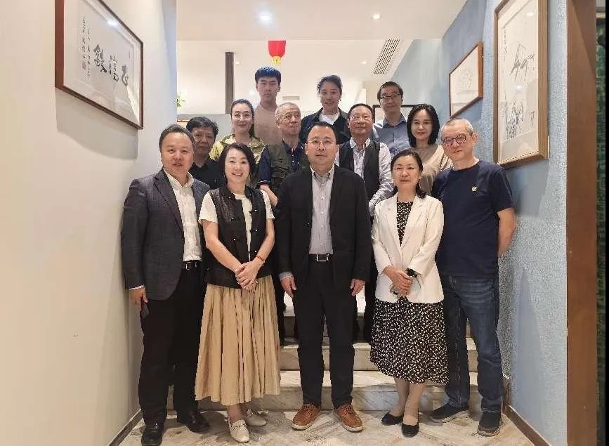 中国侨联文化交流部来鄂调研