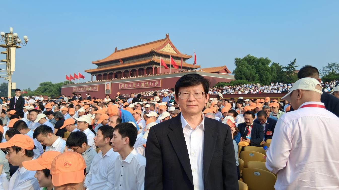 武穴赤子 心系家国——爱国侨领乐桃文四度荣登天安门观礼台