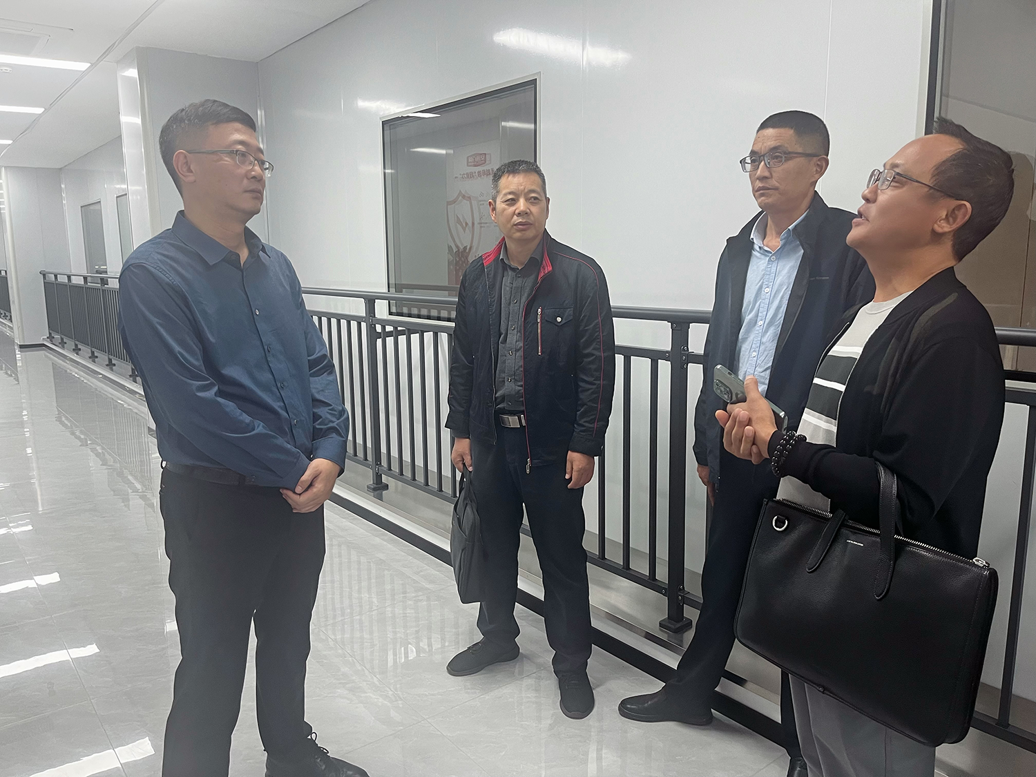 宜昌侨联携手安琪百味共商蔓越莓 产业合作