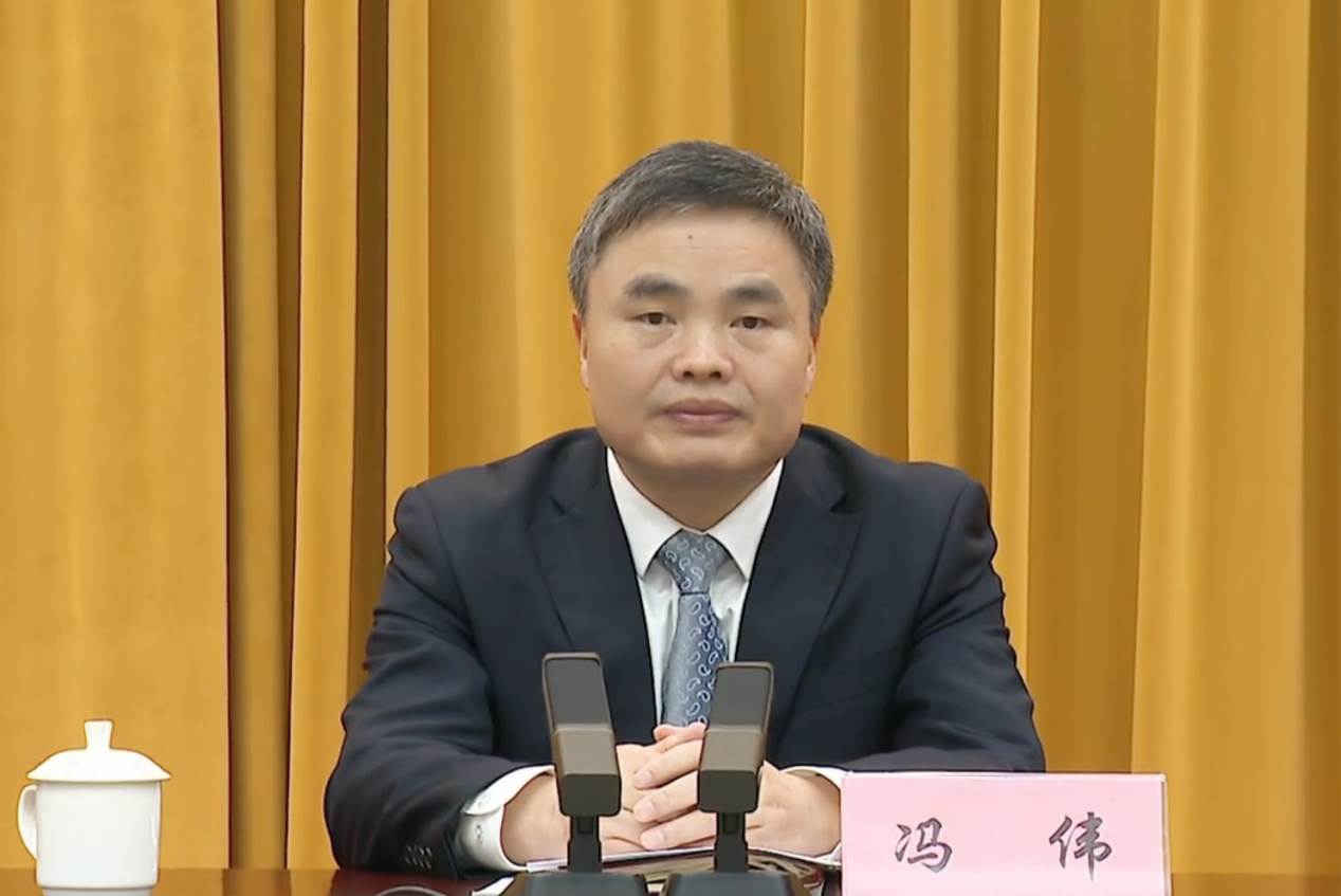 冯伟出席孝感市第七次归侨侨眷代表大会