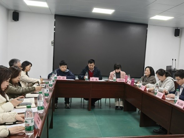 面对面问需 心贴心服务 ——市侨联赴西陵区调研“侨胞之家”工作