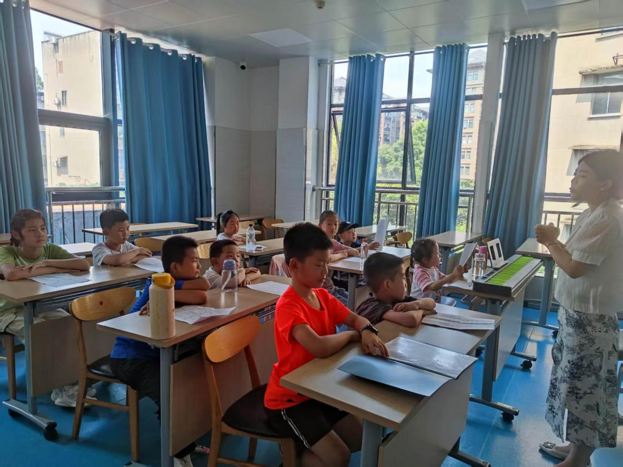 襄阳铁佛寺社区“侨胞之家”：艺润童心 快乐起航